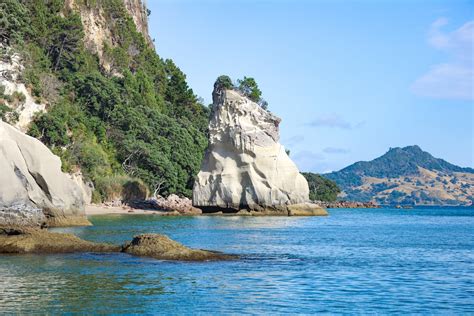 A Local's Guide to Cathedral Cove (that Stunning Beach in Narnia)