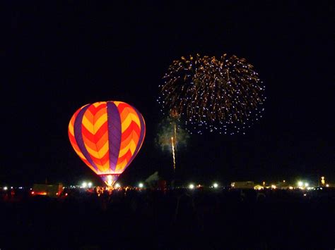 Journeys With Joey: Albuquerque Balloon Fiesta - Night Glow - October 8th