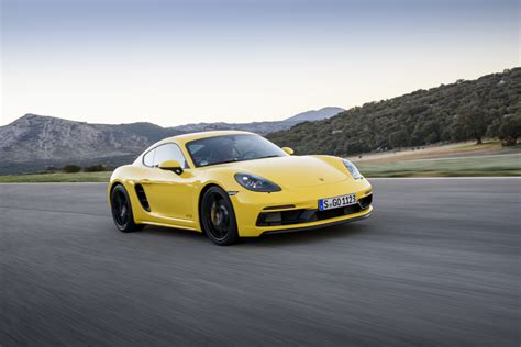 718 Cayman GTS Racing Yellow - The new 718 Boxster GTS and 718 Cayman GTS