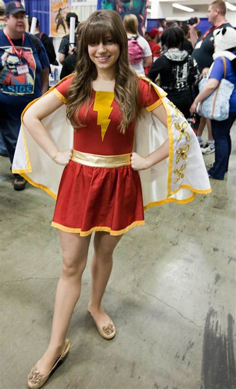 Mary Marvel #cosplay | Marvel cosplay, Cosplay, Captain marvel