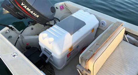 5 Best Coolers for Boats 2020 [Long Ice Retention]