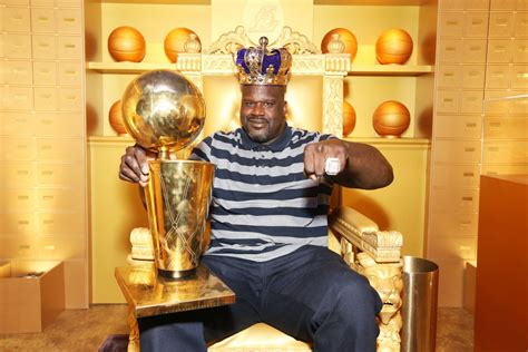 How Many Teams Has Shaquille O'Neal Played For?