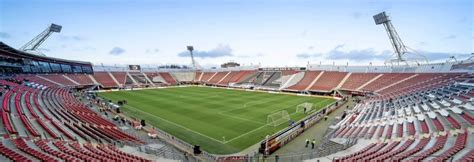 AZ Alkmaar return to home stadium after roof collapse saga | Football Ground Map