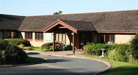 Penshurst Gardens Surgery Email Address | Fasci Garden