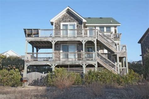 A beach house on the Outer Banks at Nags Head, North Carolina,.. | Outer banks beach house ...