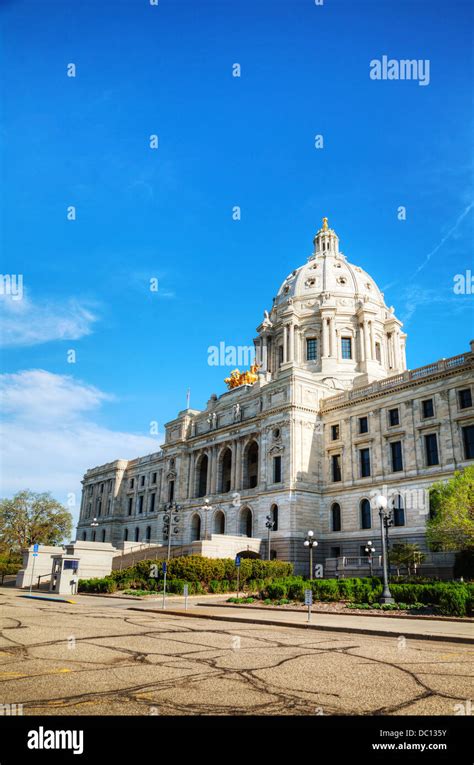 Minnesota state capitol dome hi-res stock photography and images - Alamy