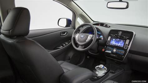 2016 Nissan LEAF - Interior | Caricos