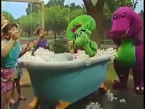 Barney and Friends - Splashing is Fun - video Dailymotion