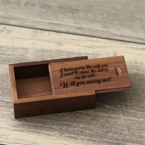 Walnut Wood Box- Custom Engraving Included – MUUJEE