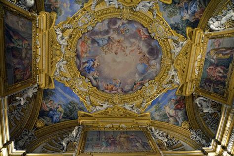 Ceiling by Pietro di Cortona - Sala di Apollo - Palatine Gallery, Pitti ...