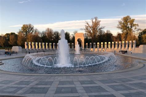 National Mall Monuments & Memorials: How to see them all in one night - Utah's Adventure Family