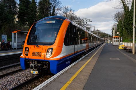 Brand New Electric Trains Have Arrived On The Overground | Londonist