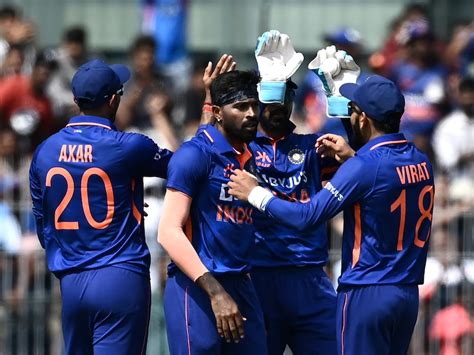 Hardik Pandya Takes Three Wickets In Three Overs. Virat Kohli Can't ...