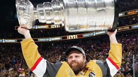 Petition · Phil Kessel, bring the Stanley Cup to Puddler's Hall! - United States · Change.org