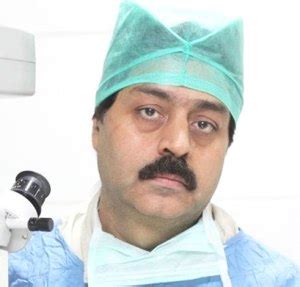 Dr. Rajiv Bajaj – LASIK Eye Surgeon In Delhi – Medical Care