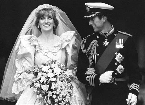 11 Images From The Iconic Wedding Of Prince Charles And Princess Diana!