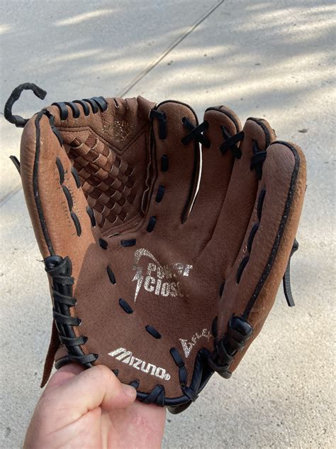 Mizuno baseball glove | SidelineSwap