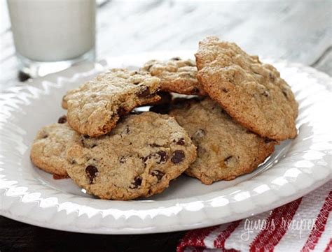 Best Low-fat Chocolate Chip Cookies Ever | Skinnytaste