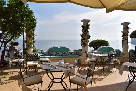 HOTEL MARINCANTO, POSITANO REVIEW | Glitter&Mud