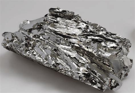 Tungsten Facts, Symbol, Discovery, Properties, Uses