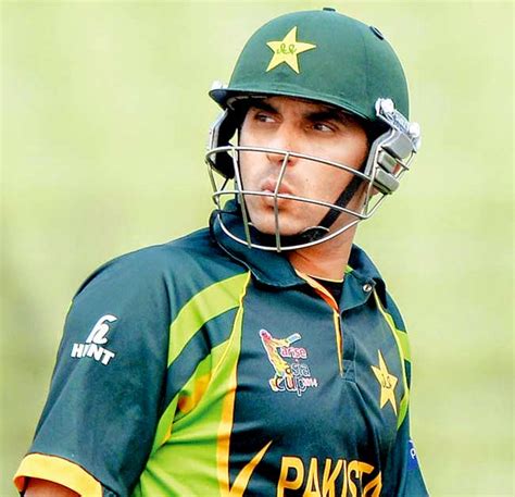 Pakistani Cricketer Misbah UL Haq Images HD Wallpaper - all 4u wallpaper