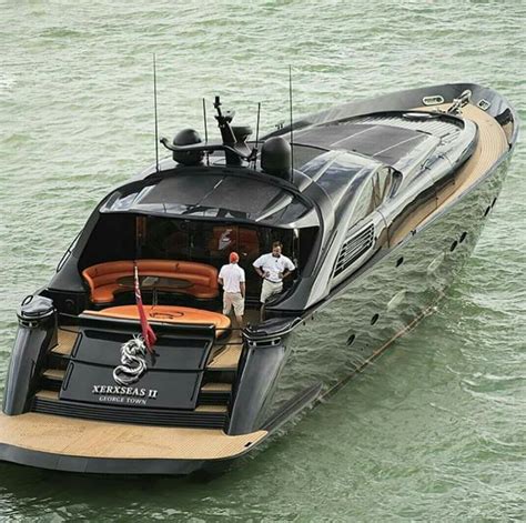 Xerxseas Superyacht. Black yacht. PINTEREST.COM/RECEPLIMING in 2020 ...