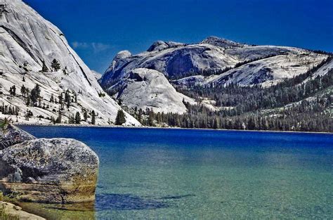 Tenaya Lake and domes, Yosemite : Photos, Diagrams & Topos : SummitPost