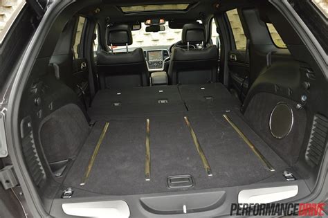 2014 Jeep Grand Cherokee Limited cargo space – PerformanceDrive