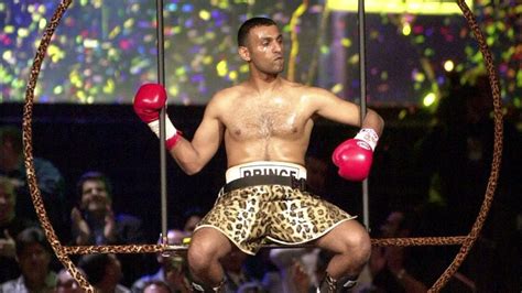 Prince Naseem Hamed: The Life and Career of a Boxing Legend - YouTube