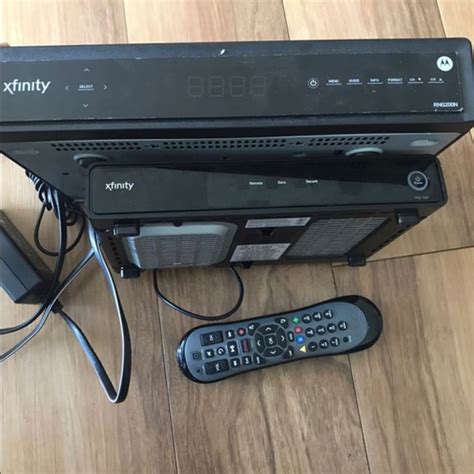 Xfinity | Other | Xfinity Cable Box With Remote Control | Poshmark