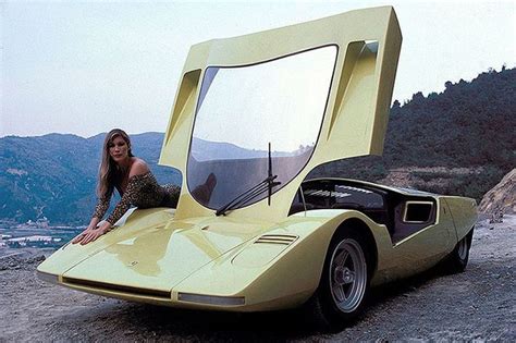 Must see 13 retro futuristic concept cars | Weird cars, Futuristic cars ...