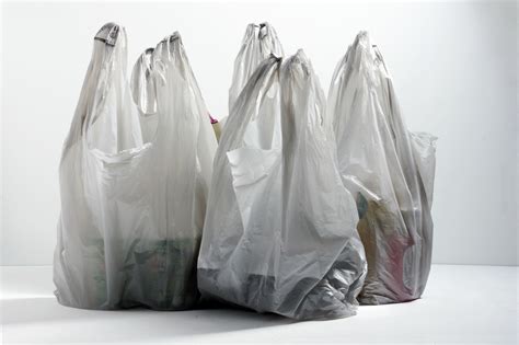 Maryland moves closer to banning plastic grocery bags - WTOP News