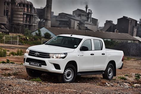 2015 Toyota HiLux Double Cab Specs & Photos - autoevolution