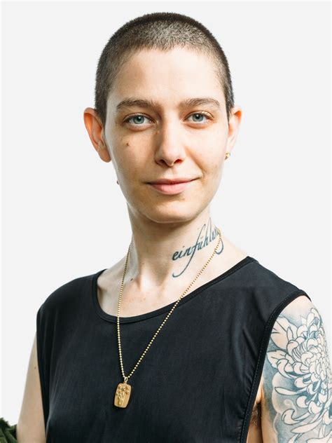 Non-Binary ‘Billions’ Star Asia Kate Dillon Will Choose Own Emmy Nomination Category | Allure