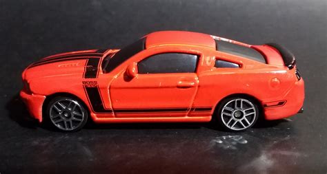 Maisto Fresh Metal 2015 Ford Mustang Boss 302 Orange Die Cast Toy Car ...