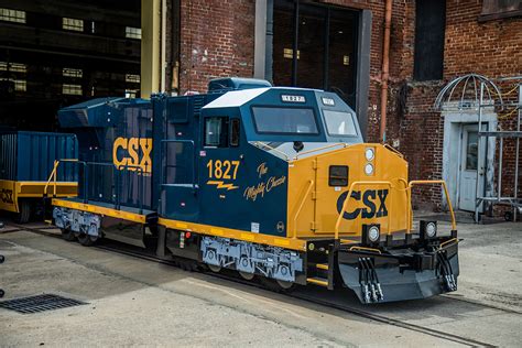 'Mighty Chessie' Debuts at CSX Headquarters - CSX.com