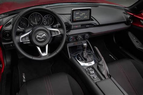 2022 Mazda MX-5 Miata RF Pictures - 65 Photos | Edmunds