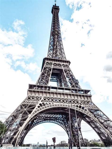 Top 10 Paris Must-See Attractions - Especially for First-Timers! - Find Love and Travel