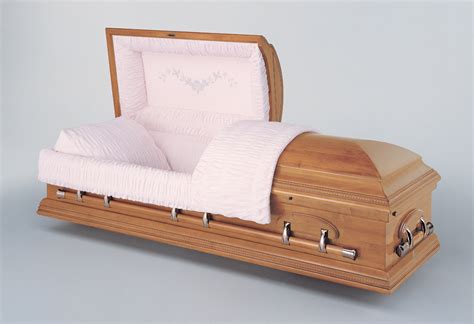 Laurel Maple Wooden Casket - Michigan Funeral and Cremation Services