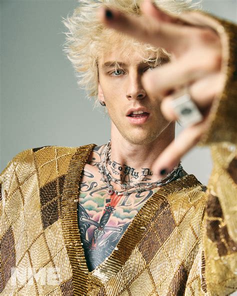 On The Cover – Machine Gun Kelly: “I've been jumping up and down on the ...