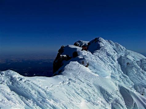 Mount Hood's Summit Ridge : Photos, Diagrams & Topos : SummitPost