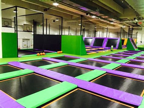 Indoor Trampoline Park London | Indoor trampoline, Trampoline park ...