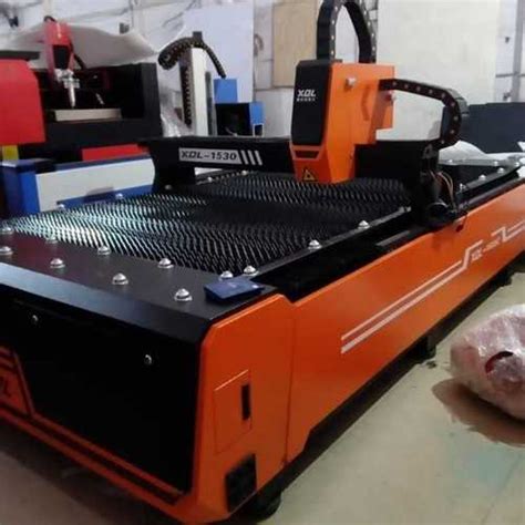 Fiber Laser Cutting Machine at Best Price in Greater Noida | Sign Tech ...