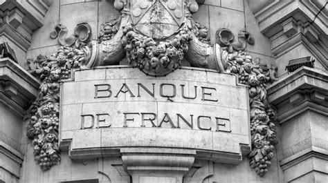 During the banking panic in November 1930, the Banque de France ...