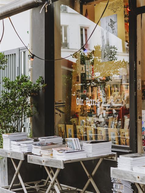 8x Best English Bookstores in Paris: Top Places for Book Lovers! - This ...