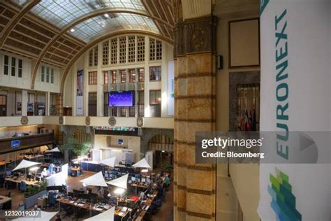 391 Euronext Amsterdam Photos & High Res Pictures - Getty Images