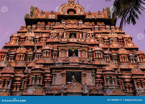 A Temple Tower in Tamil Nadu Editorial Photo - Image of color, monument ...