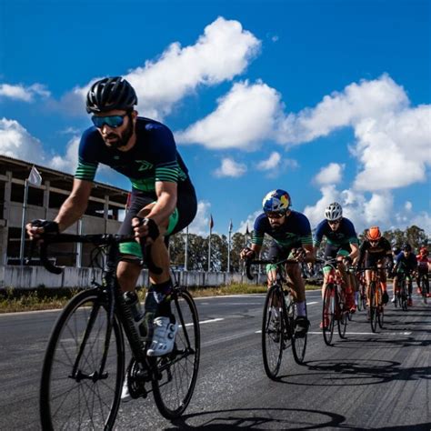 8 WEEK CYCLING RACE TRAINING PLAN - SportCoaching