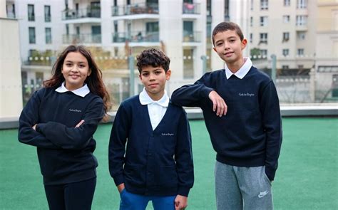 Uniformes scolaires : à Puteaux, les écoliers en bleu marine dès le ...