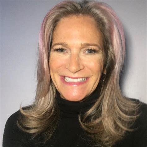 Sharon Medium / Intuitive Guide | Mission Viejo CA